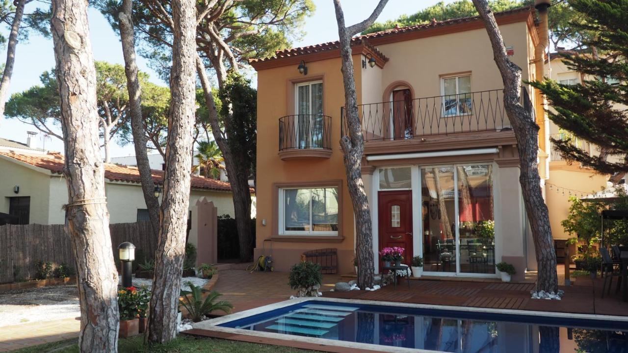 Villa Bella Estança Castelldefels Exterior foto