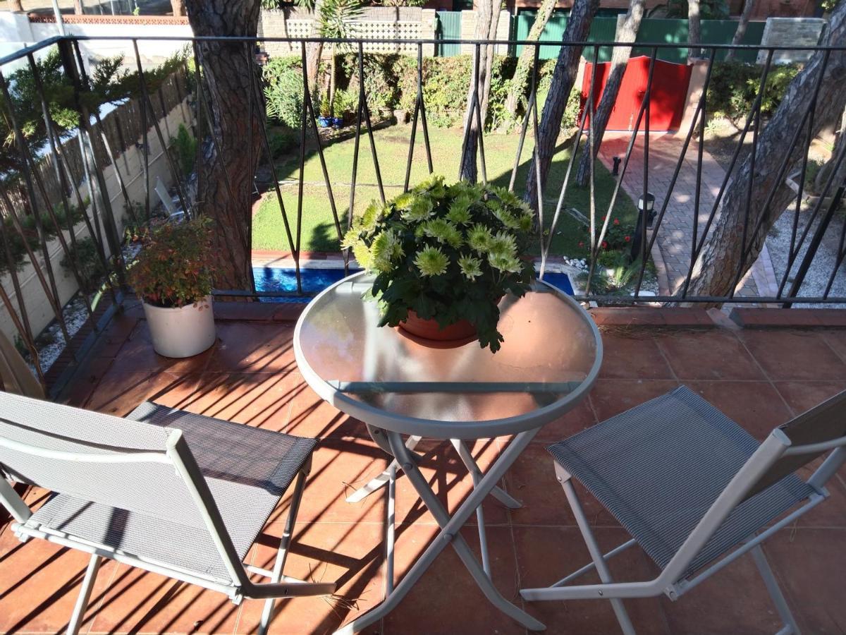 Villa Bella Estança Castelldefels Exterior foto
